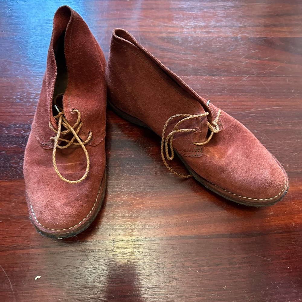 Red Suede Lace-Up Shoes